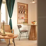 Good Vibrations In Center 80m2 For 2 Glavica * חוואר