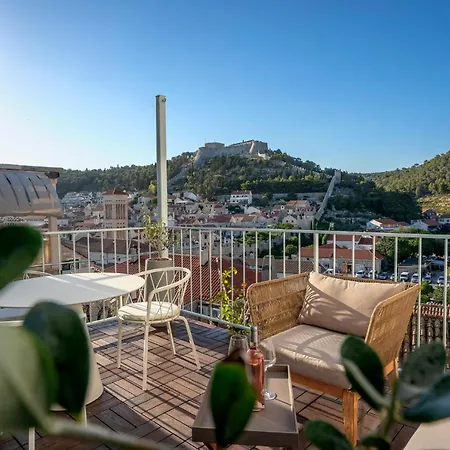 Good Vibrations In Center 80m2 For 2 Glavica Apartment