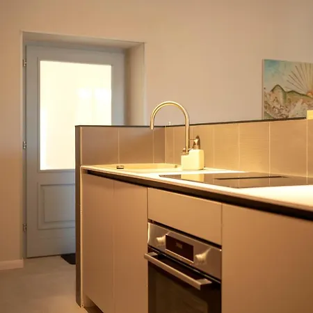 Good Vibrations In Center 80m2 For 2 Glavica Apartment *