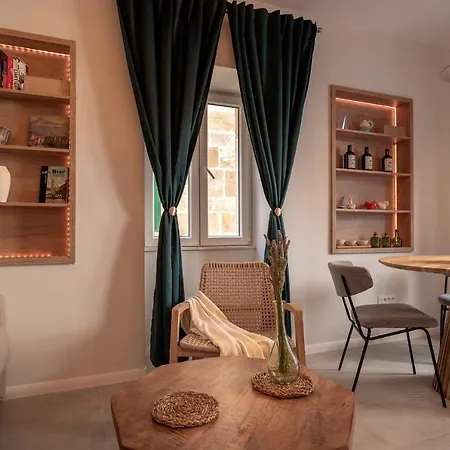 Good Vibrations In Center 80m2 For 2 Glavica Lägenhet