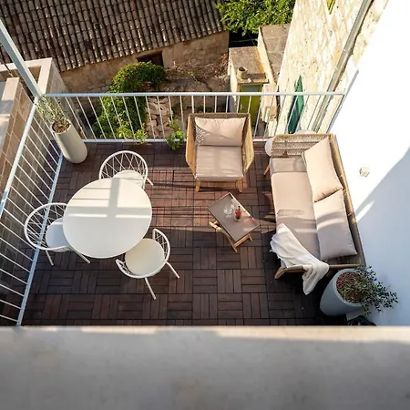 Good Vibrations In Center 80m2 For 2 Glavica * هفار