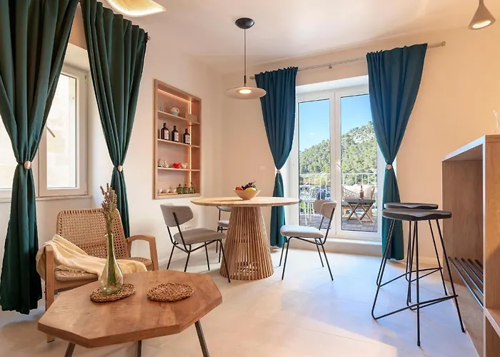 شقة Good Vibrations In Center 80m2 For 2 Glavica *