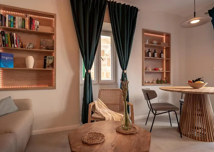 Good Vibrations In Center 80m2 For 2 Glavica Apartamento